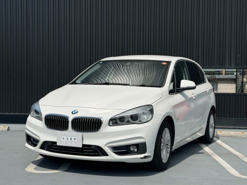 BMW 218i アクティブツアラー ラグジュアリー｜平成27年式・走行55,000km