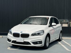 BMW 218i アクティブツアラー ラグジュアリー｜平成27年式・走行55,000km